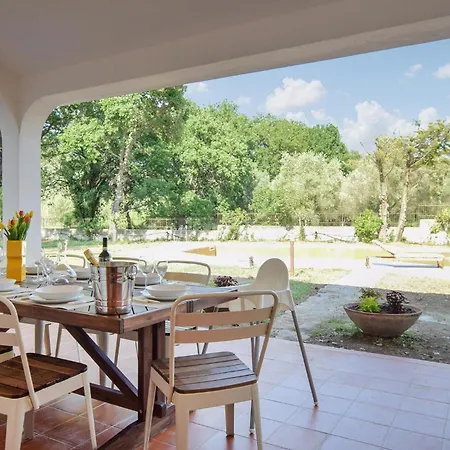 Amazing In With Wifi Holiday home